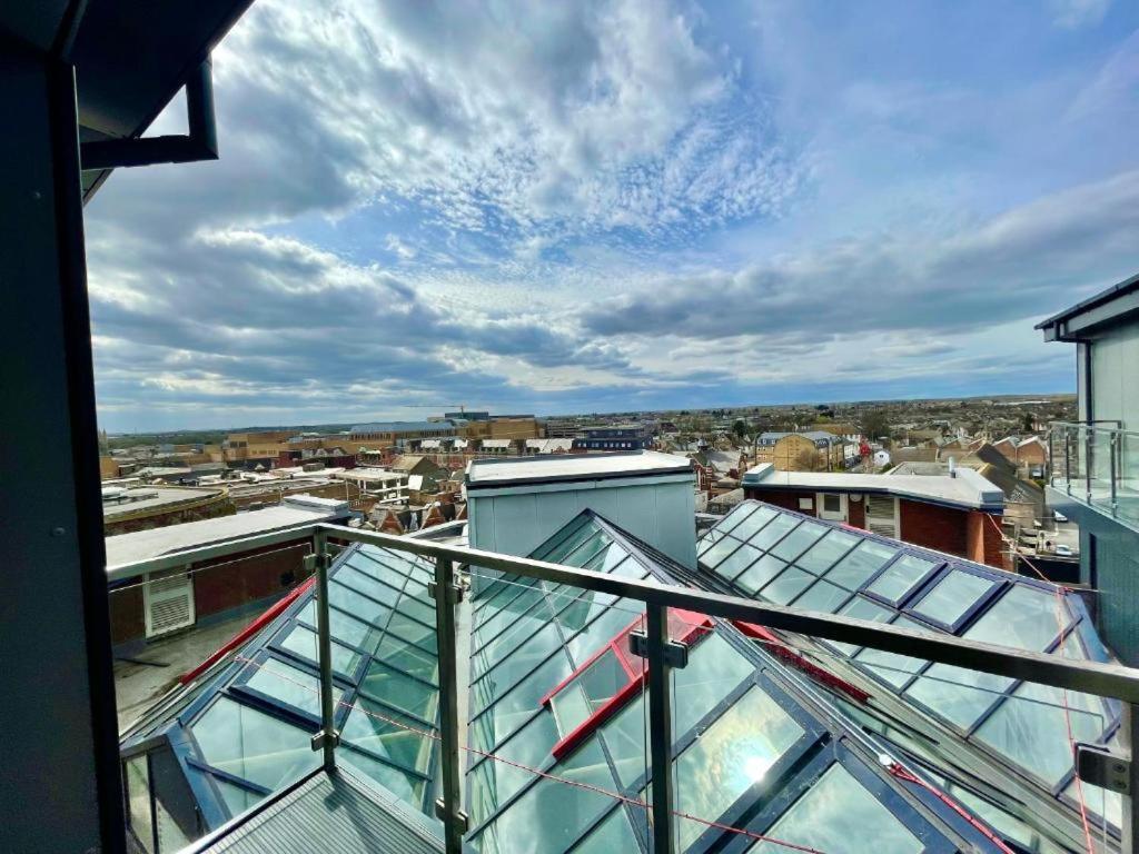 Bayard Plaza Penthouse Apartments Peterborough Exterior photo